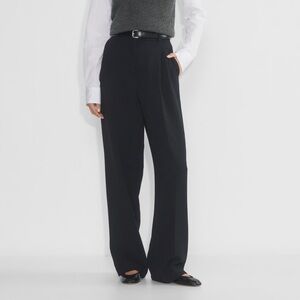 ARITZIA EFFORTLESS PANTS SIZE 0